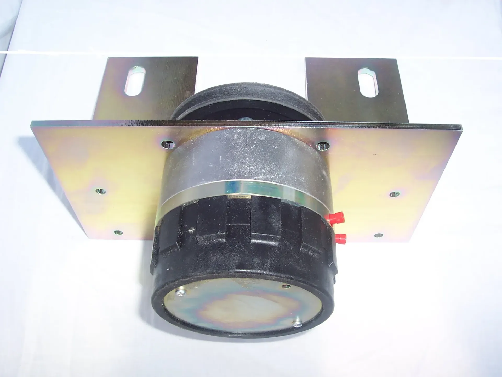 Freno para puerta cortafuegos